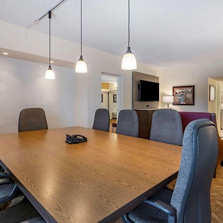 Best Western Plus Thousand Oaks Inn Экстерьер фото