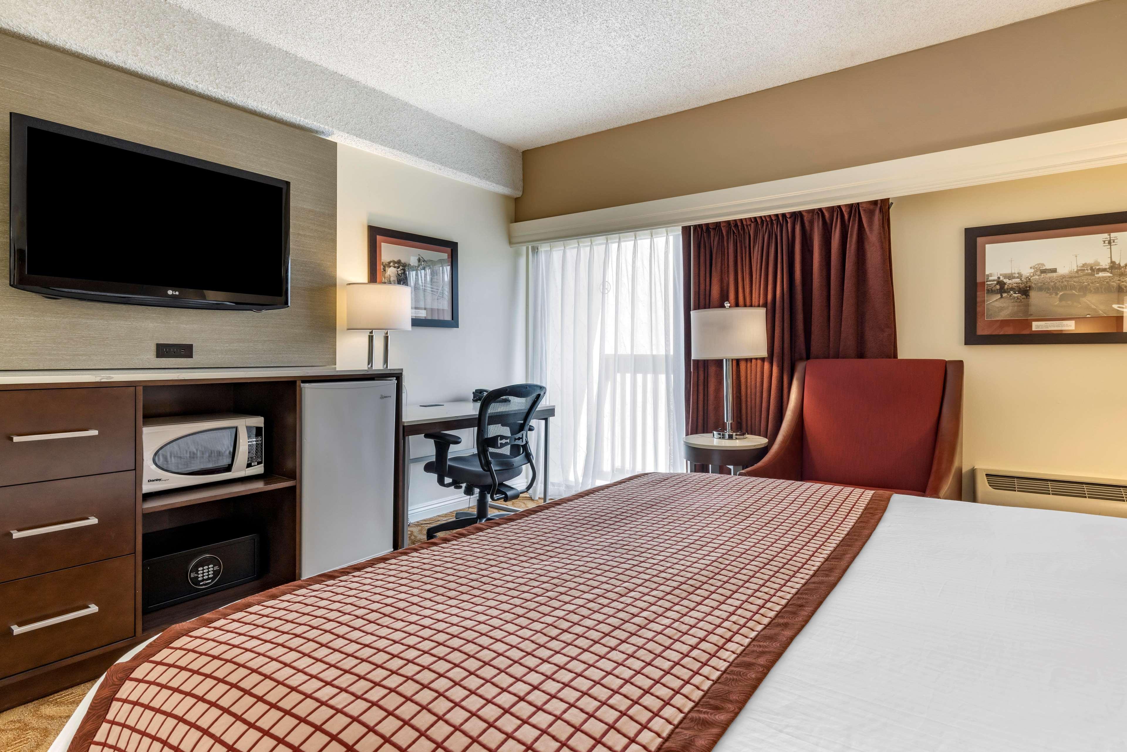 Best Western Plus Thousand Oaks Inn Экстерьер фото