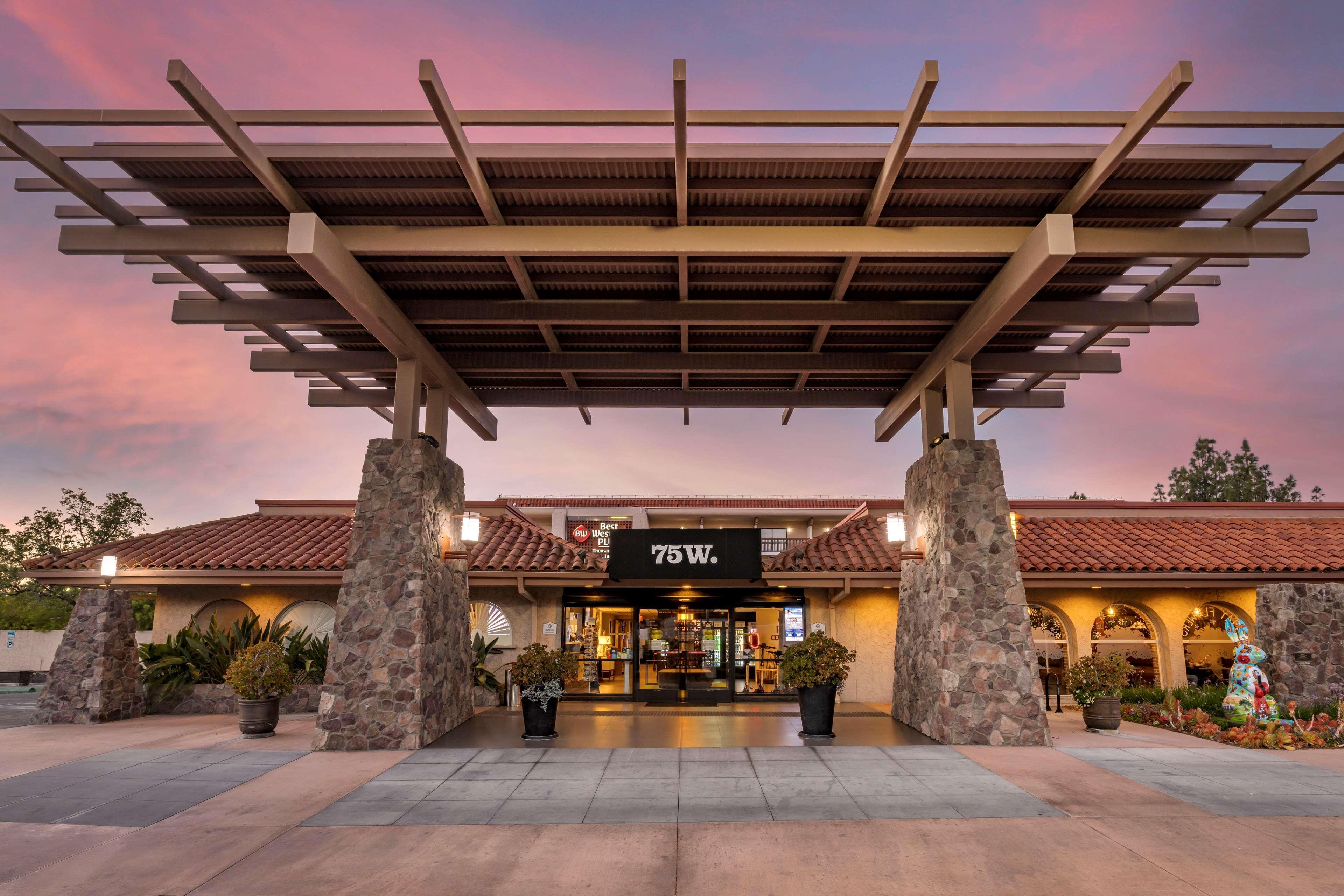Best Western Plus Thousand Oaks Inn Экстерьер фото